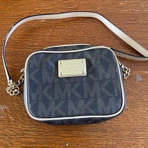 Michael Kors crossbody